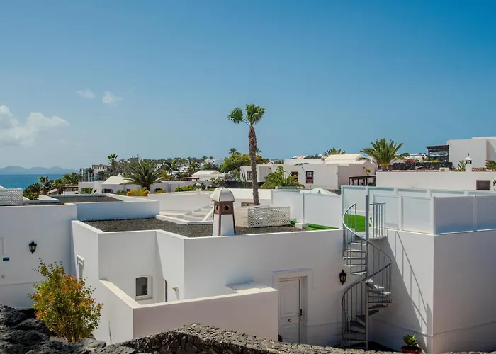Apartamentos Livvo Coloradamar Playa Blanca 