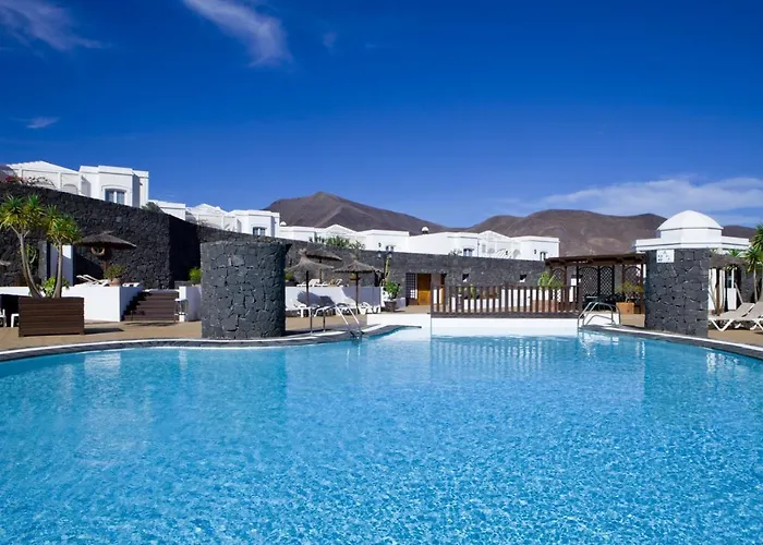 Apartamentos Livvo Coloradamar Playa Blanca 